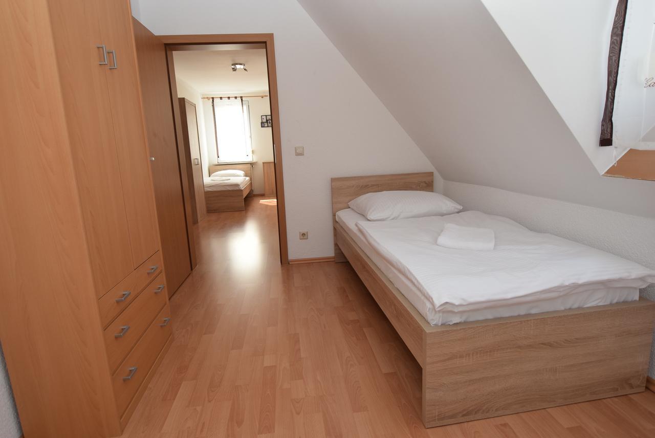 Apartment Stuttgart Suedheim Estugarda Exterior foto