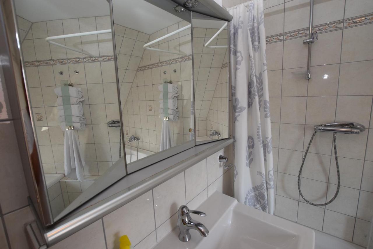 Apartment Stuttgart Suedheim Estugarda Exterior foto